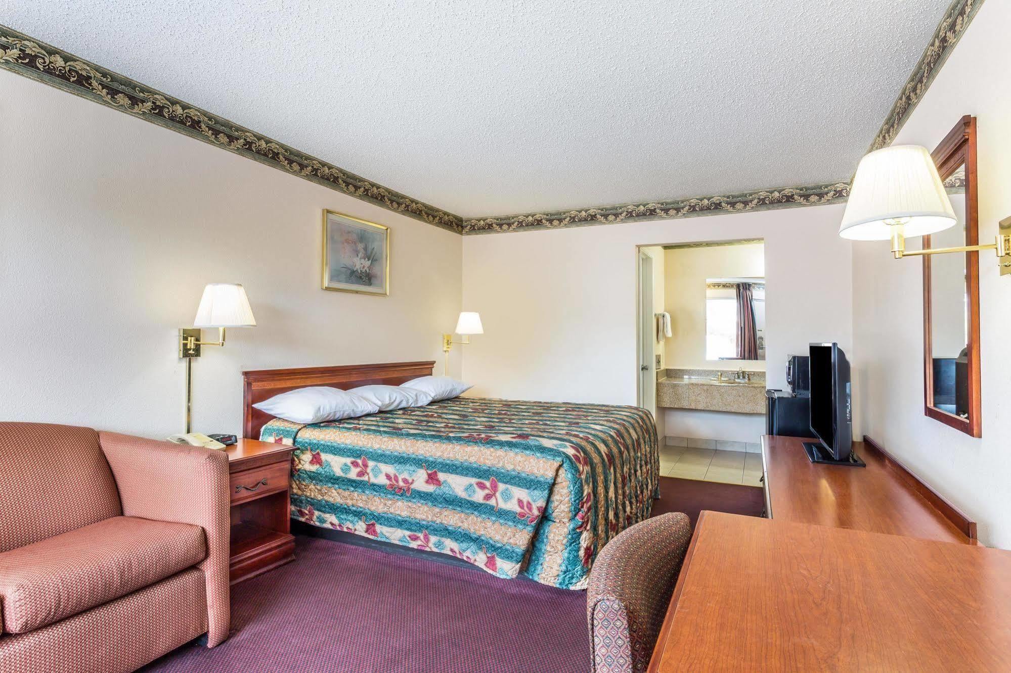 Days Inn By Wyndham Ашленд Экстерьер фото